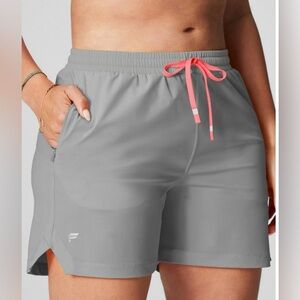Gray Fabletics The One Short XS